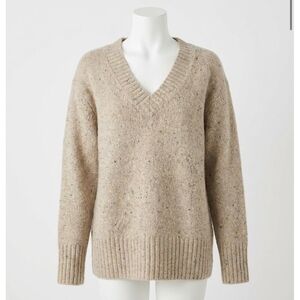 NEW FAHERTY driftwood donegal sweater in oatcake